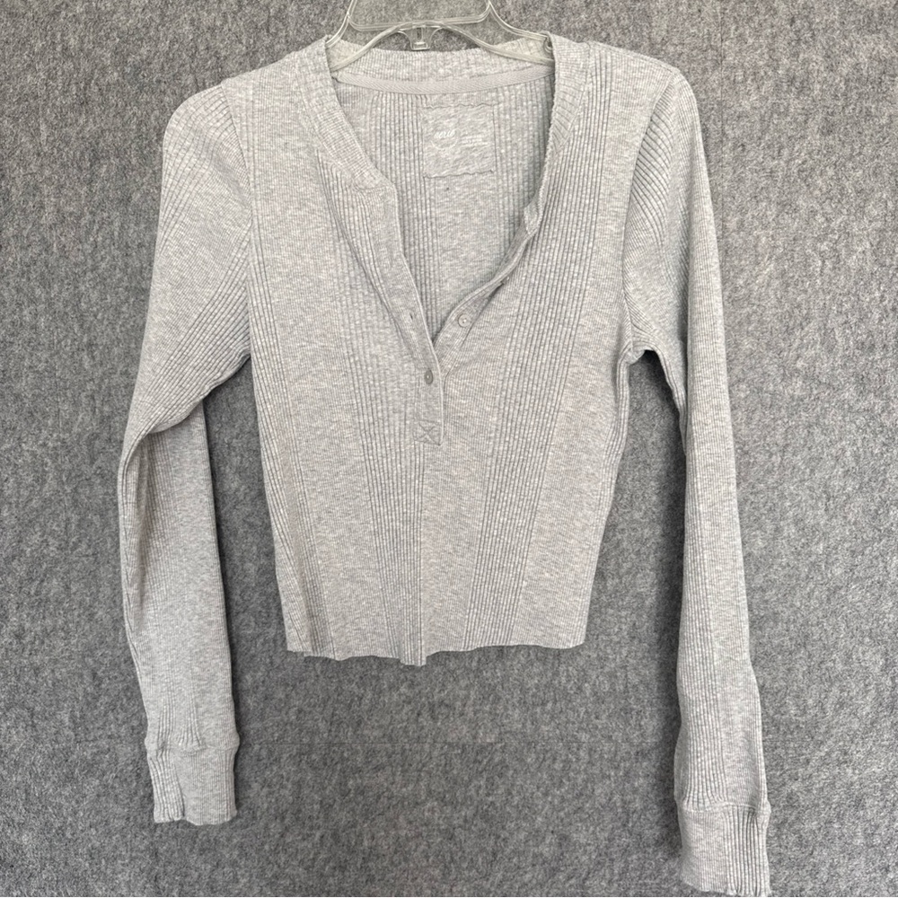 Aerie Light Gray Ribbed  Sweater top
